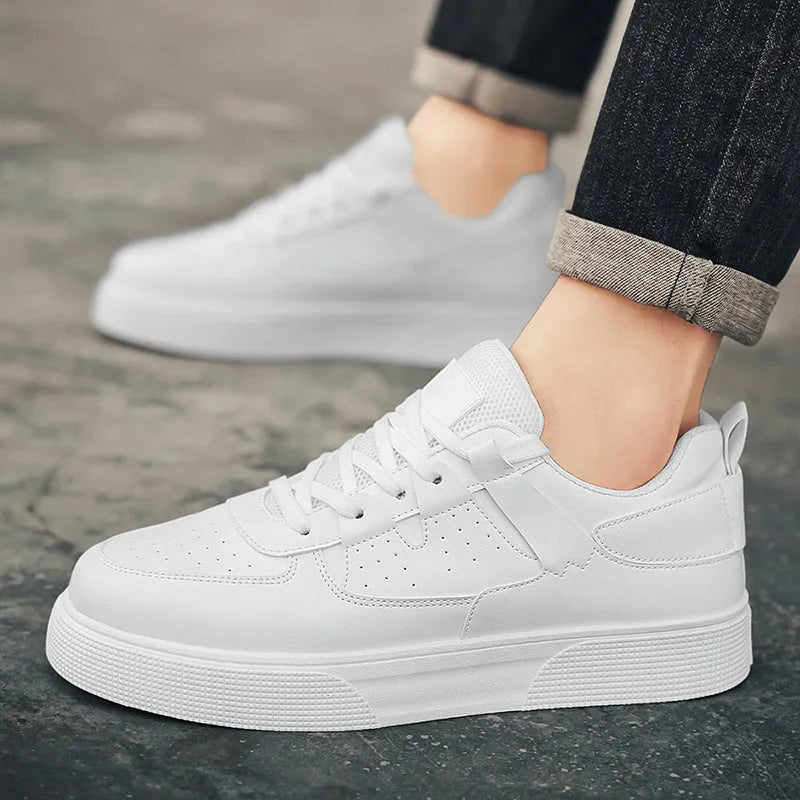 White plaid board shoes with breathable mesh lining and wear-resistant plastic sole, front lace-up, sizes 39-48