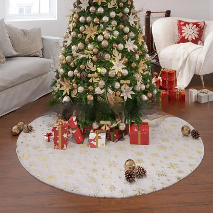XINGX plush Christmas tree group mat with gilding snowflake designs in Christmas tree, cedar, and star styles.