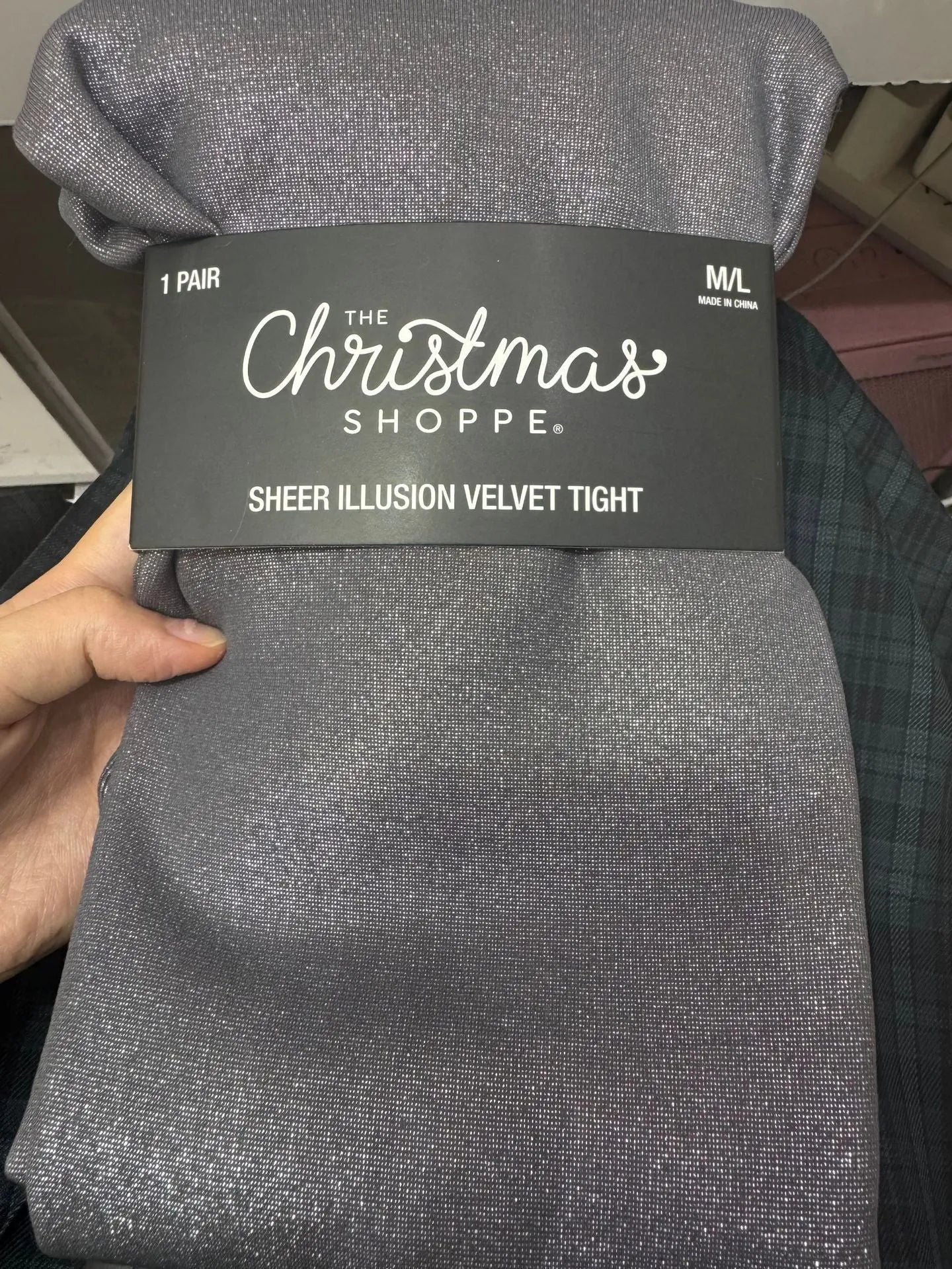 Anti-snagging outerwear leggings in various styles with wool lining thickness options