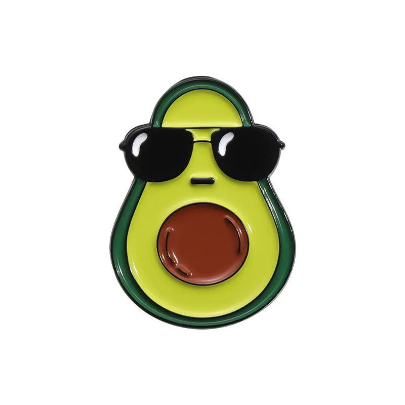 Zinc alloy cartoon fruit brooch in various colours, approximately 2-3 cm, for decorative use on jackets and bags