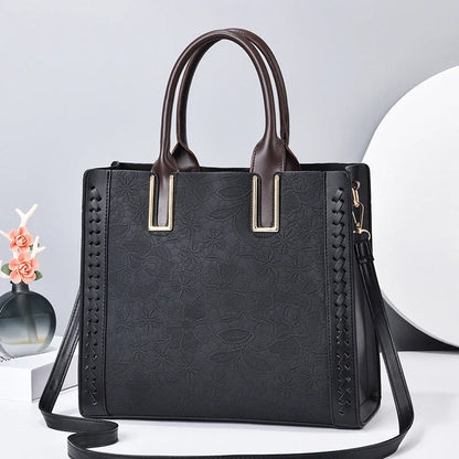 Adjustable shoulder bag for women in premium PU leather, available in multiple colors