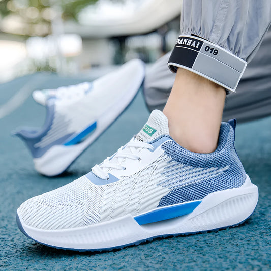 Men's blue casual mesh sports shoes with cloth upper and plastic sole