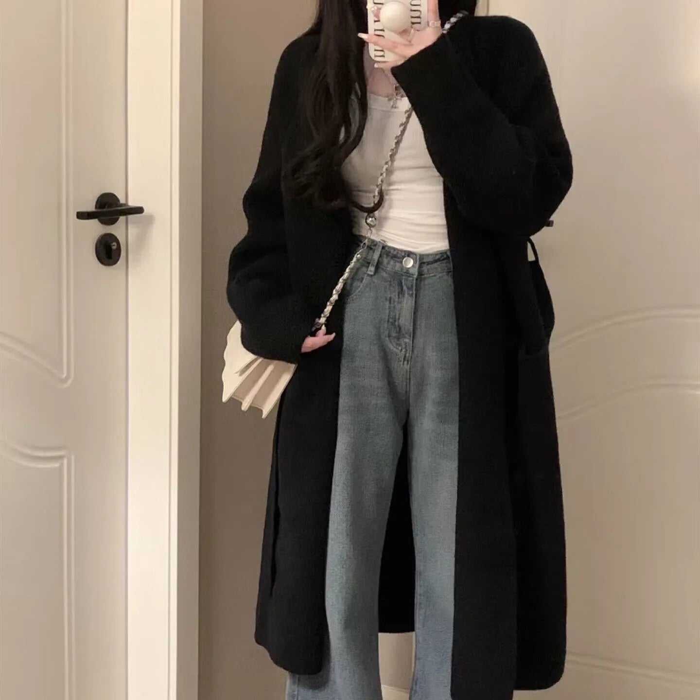 Women's loose large knitted cardigan in chenille fabric with 3D pattern, long sleeves, 65cm length