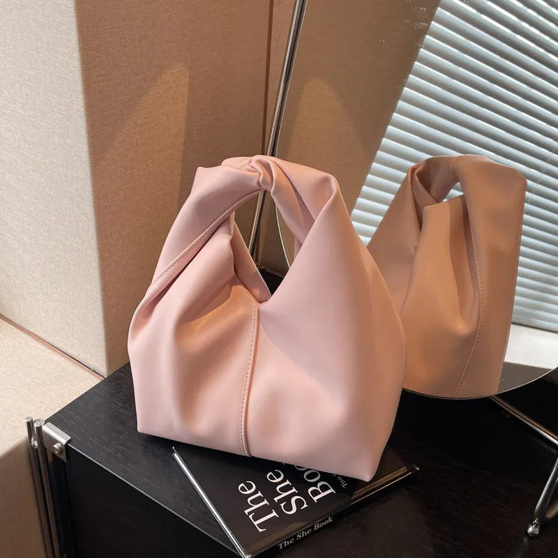 Women's dumpling-shaped casual handbag in PU with folded stitching and sandwich pocket