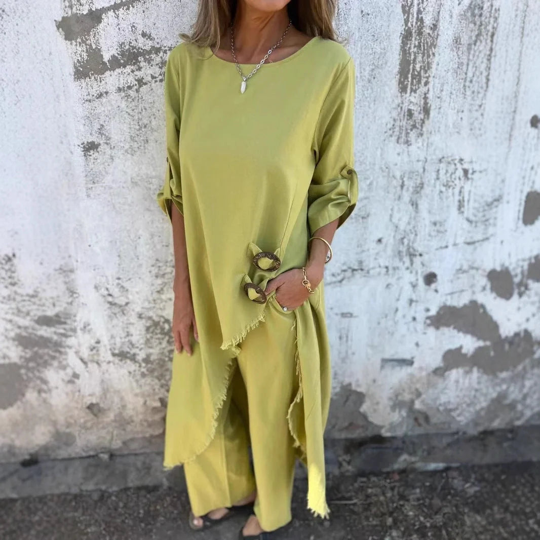 Women's loose long suit with metal buttons and wide-leg trousers in various colors