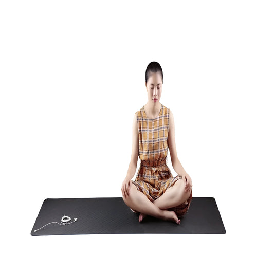 Blue conductive yoga mat with plants pattern, grounding wire, dimensions 182cm by 61cm.