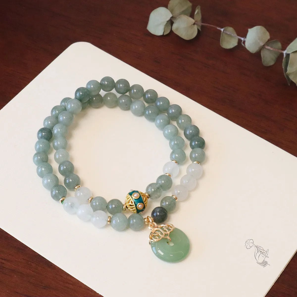 Myanmar jade safety buckle bracelet with geometric shape and peace buckle element