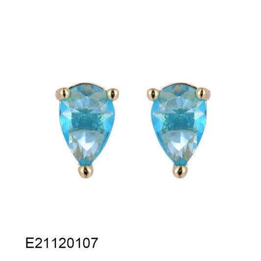 Gold-plated drop earrings with pear-shaped cubic zirconia stones measuring 0.8cm on 3.2cm copper posts