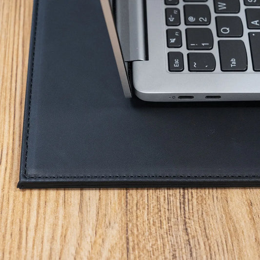 Anti-radiation printing tablet pad in silicone with heat-insulating layer for device protection
