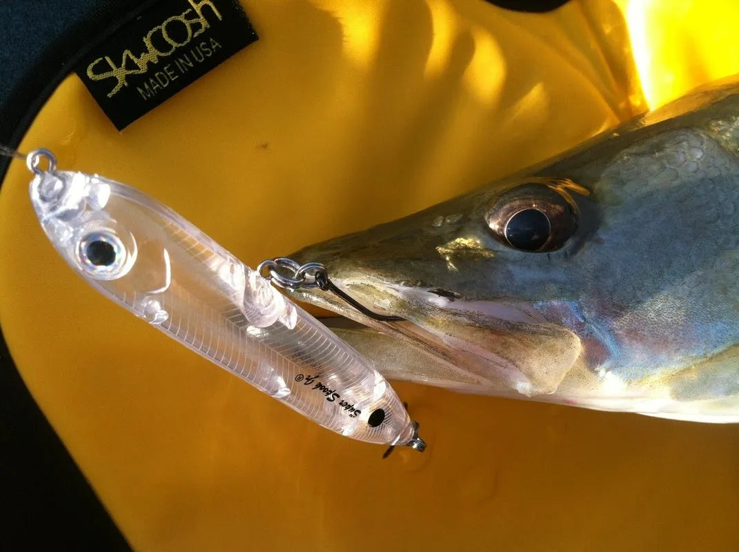 Transparent 9.5cm long DIY fishing lure blank shell made of ABS plastic with a visible 7mm eye hole.
