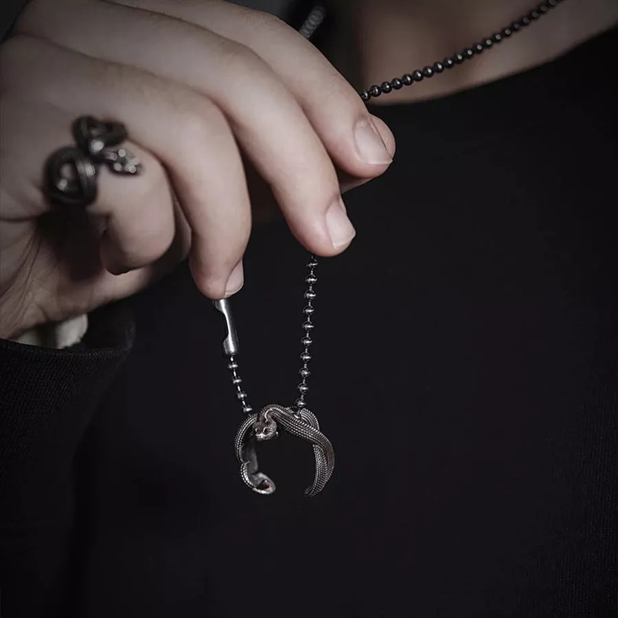 Vintage gold snake ring with adjustable opening for men and women