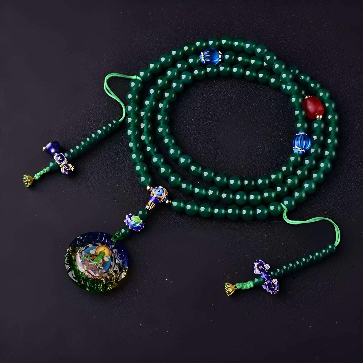 Handmade natural green agate bracelet with thangka pendant and multi-circle bead design