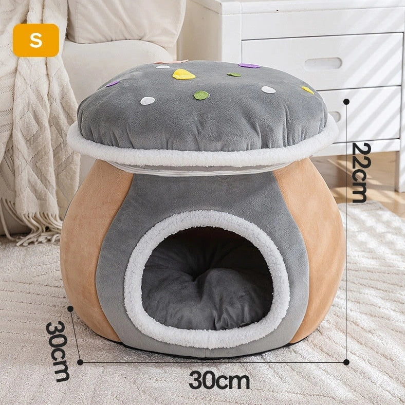 Grey mushroom-shaped cat bed with detachable thermal blanket showing 2.5cm thick plush interior
