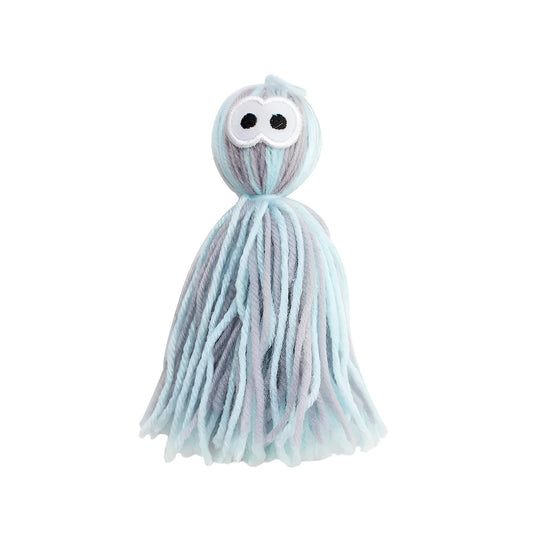 Bite-resistant wool ball cat toy with hanging cord in blue grey colour