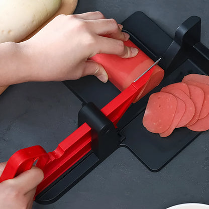 Green and red vegetable cutter with stainless steel blades for carrots and potatoes