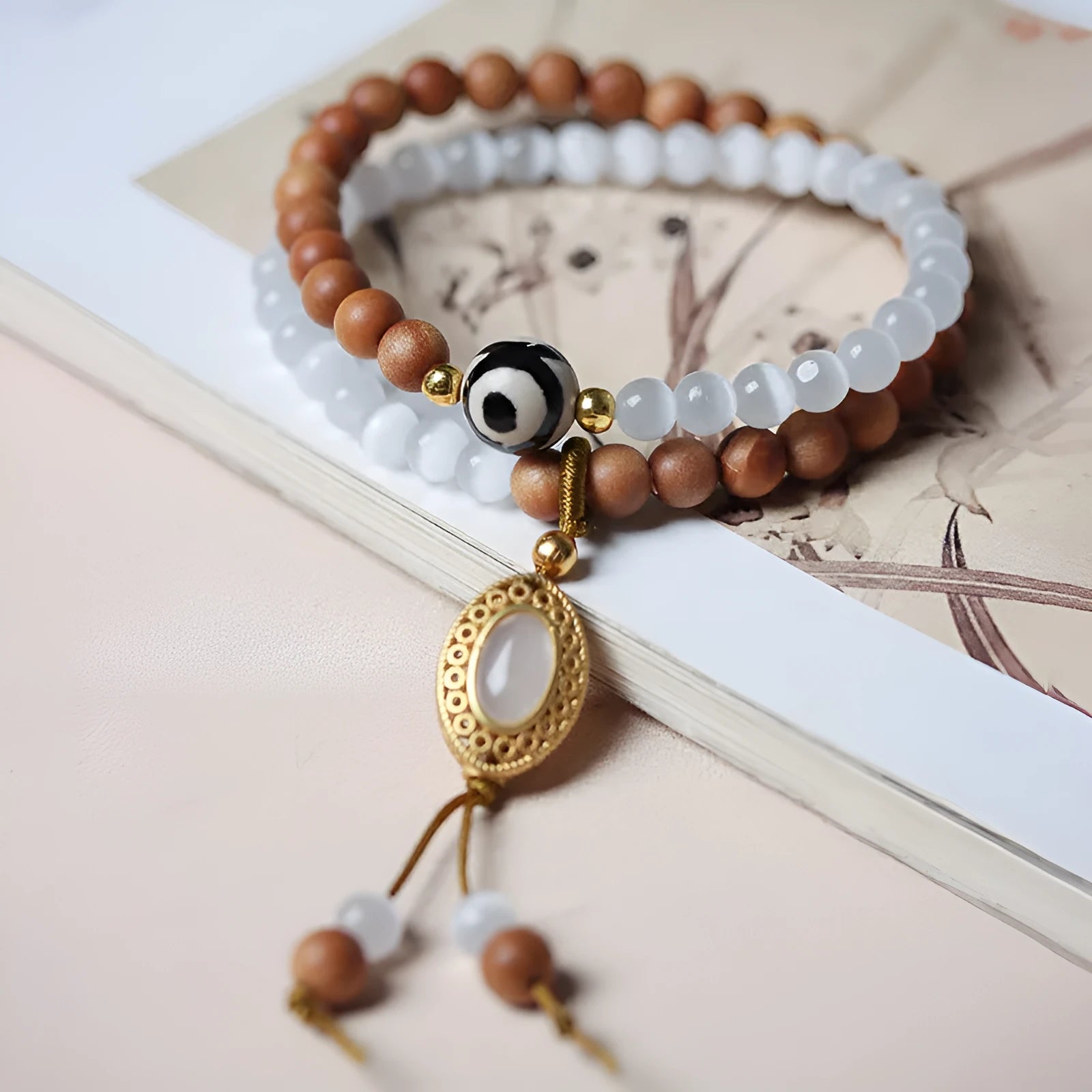 Sandalwood and opal Tibetan beads bracelet with double ring design in retro style