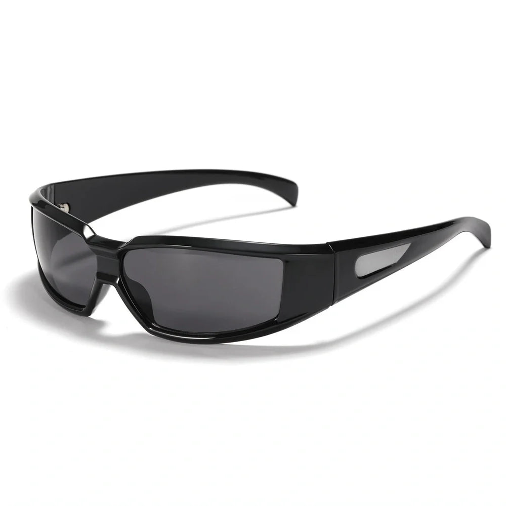 Oval frame sunglasses with UV400 protection in retro colours