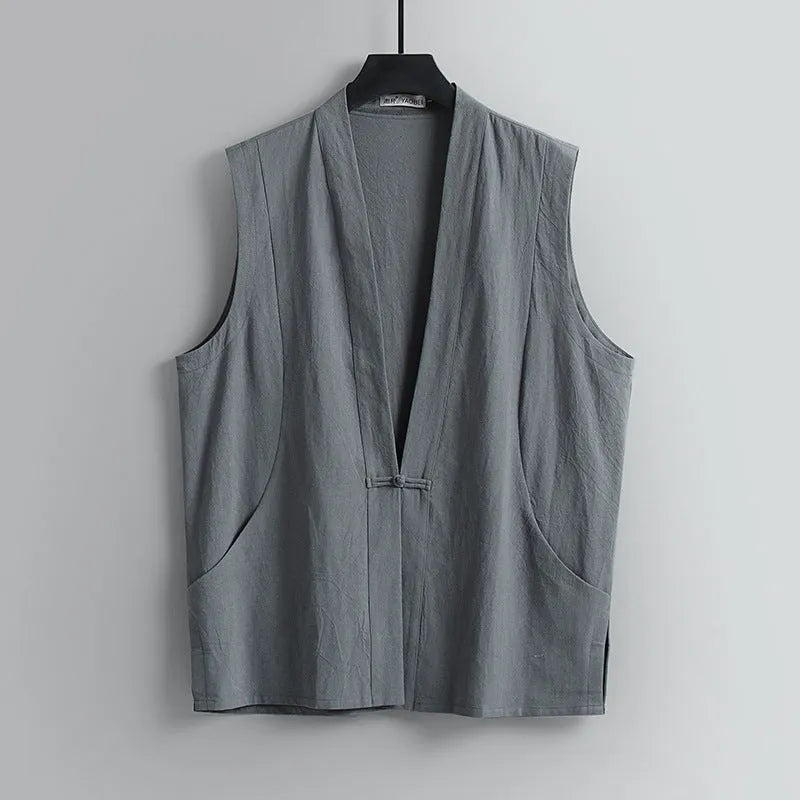 Men's solid colour linen sleeveless vest in loose fit for summer wear