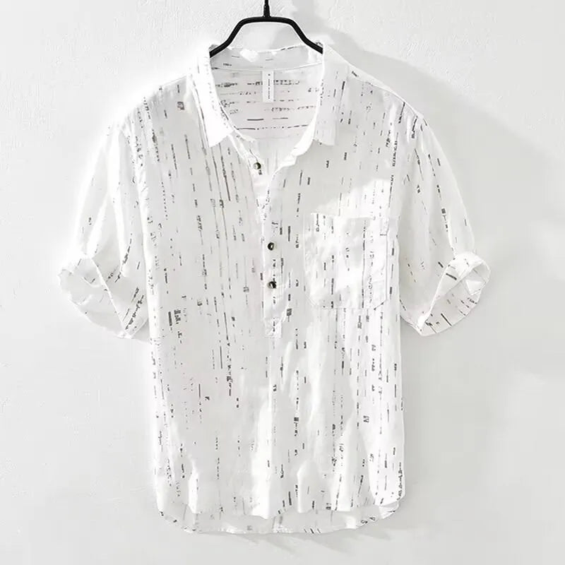 Loose-fit short-sleeved polo shirt with lapel collar in white and black colour options
