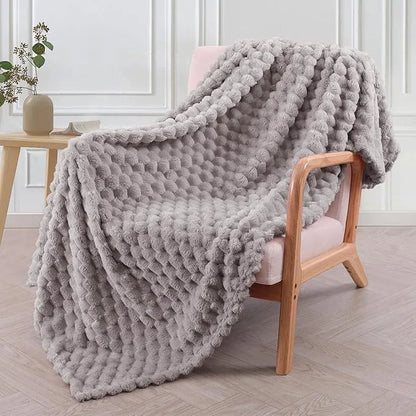 Children's soft plaid blanket in polyester fabric showing colour and size options