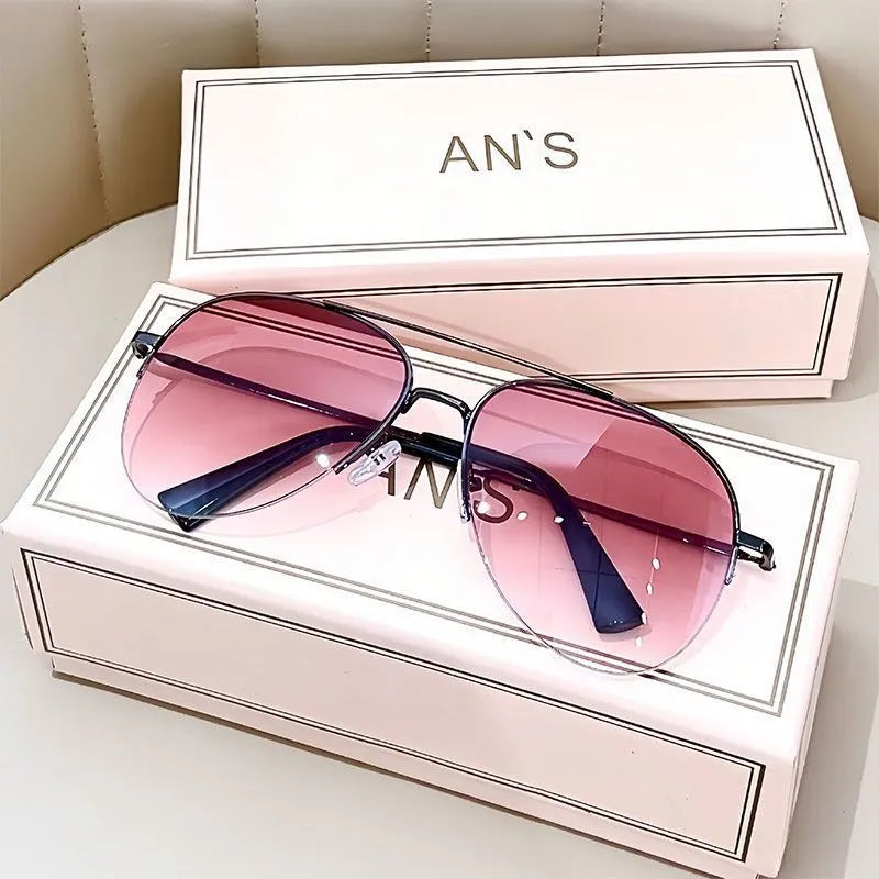 Big face aviator sunglasses with metal frame and UV-protective resin lenses in multiple colour options