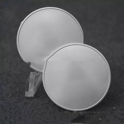 Zinc alloy electroplated collectible coin in gold and silver finishes, 4cm diameter