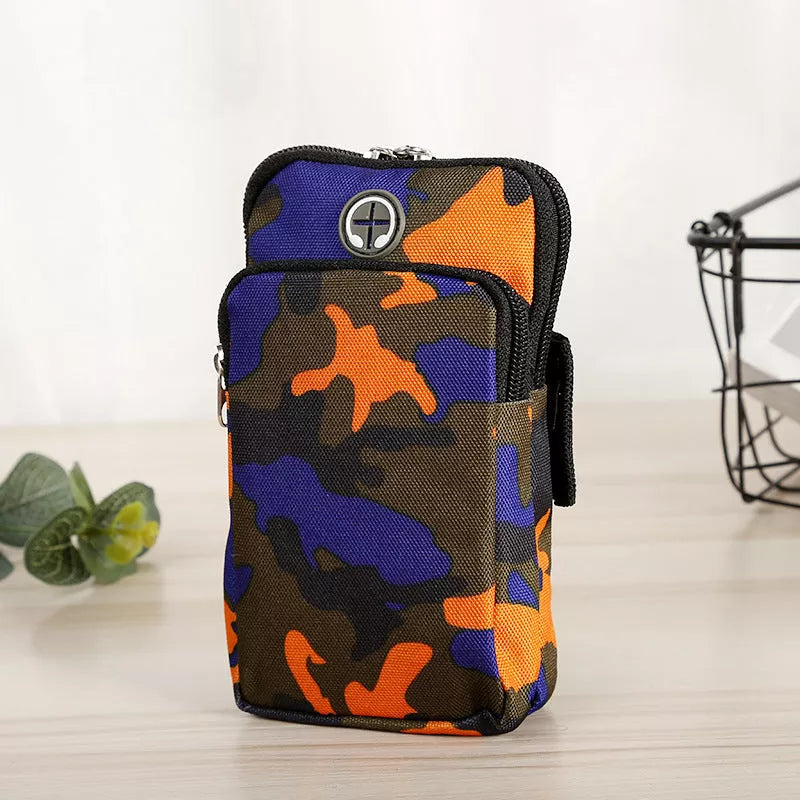 Camouflage water repellent wrist bag for running with adjustable strap