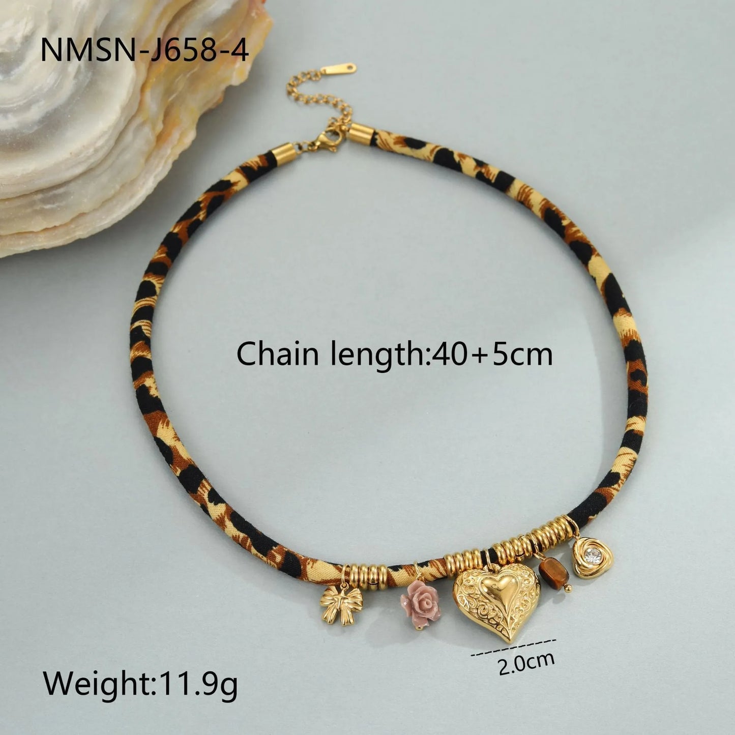 Women's stainless steel necklace with geometric leopard pendant and gold electroplated chain