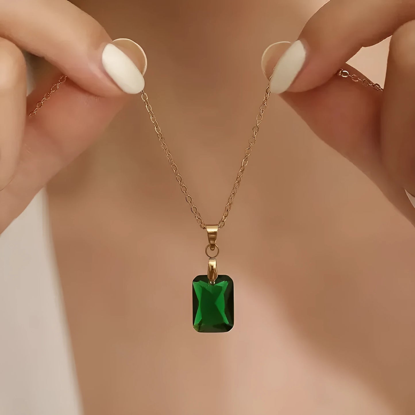 Copper rectangular pendant necklace with geometric quadrilateral design and O-ring chain in green colour