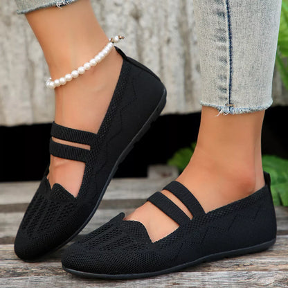 Women's casual mesh flats in black and khaki with round toe and slip-on design