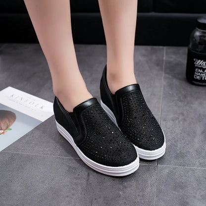 Women's black and white mesh slip-on wedge shoes with rubber sole and round toe