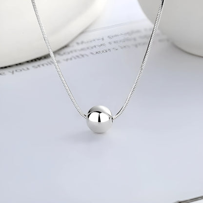 925 silver clavicle chain necklace with small balls design and round pendant
