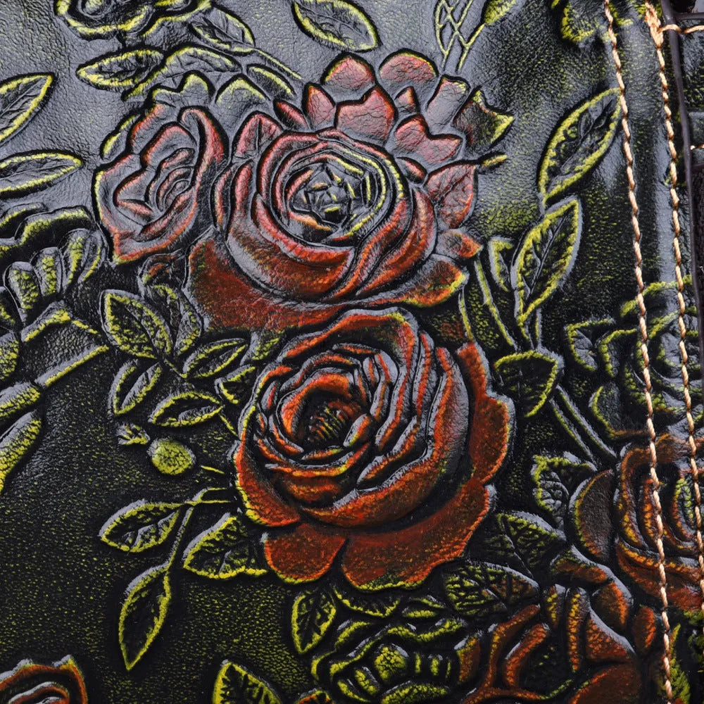 Genuine leather women's shoulder bag in vertical square shape with multiple interior pockets