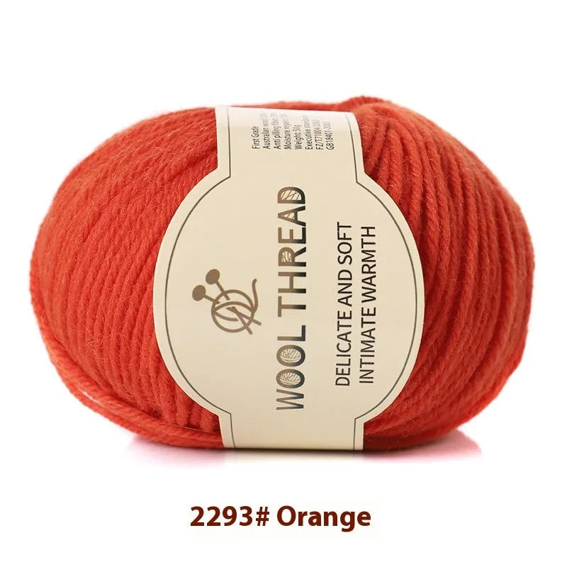 Hand-woven scarf sweater thread roll in domestic wool yarn for baby knitting projects with 10-needle compatibility