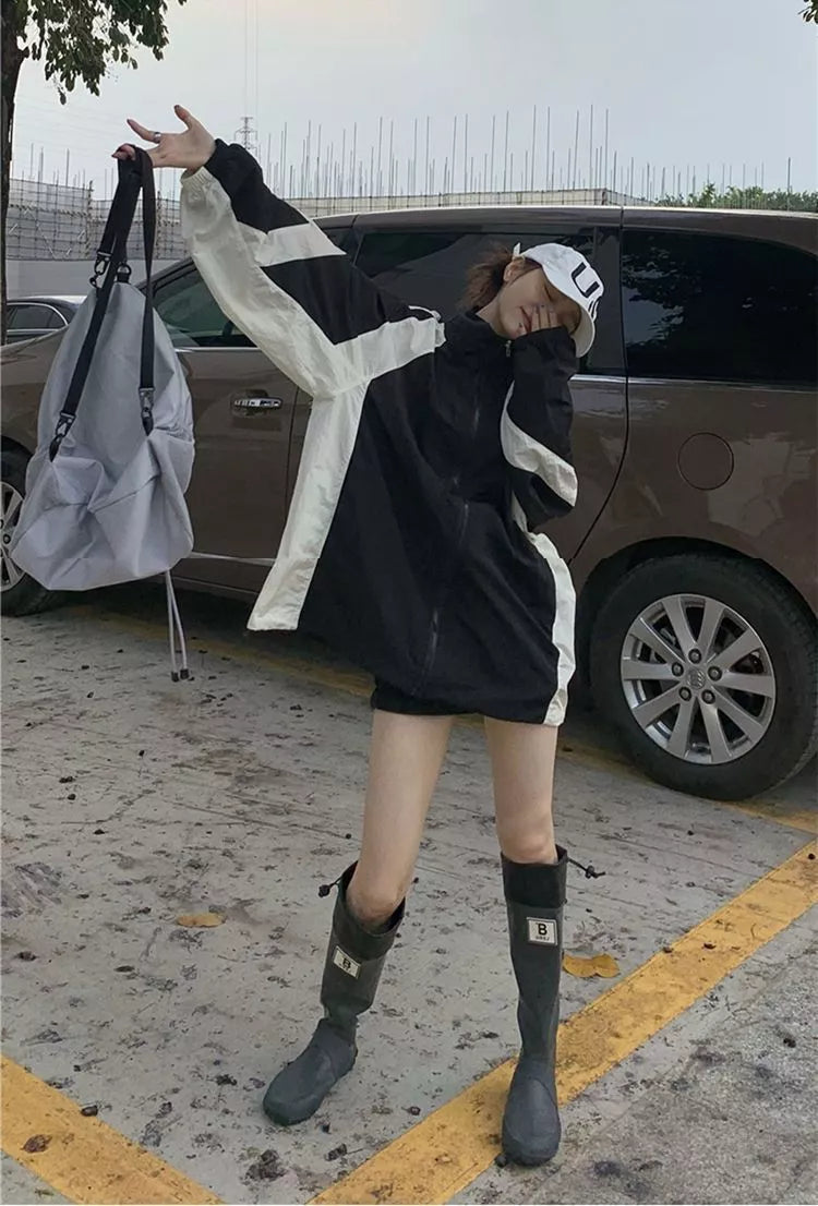 Retro workwear outdoor jacket coat for women with sun protection in black