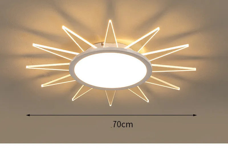 Round aluminium LED ceiling lamp with remote control for dimming, available in multiple sizes