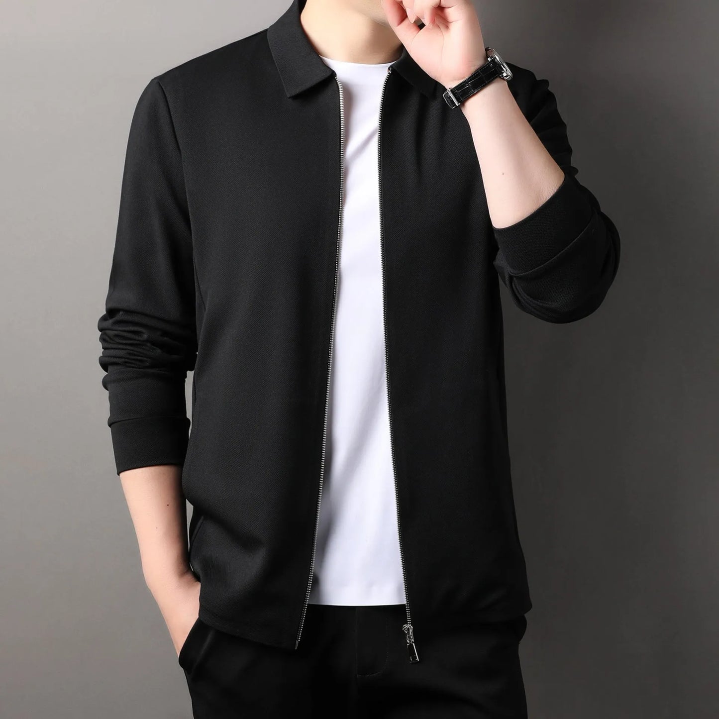 Men's jacket in black, dark grey, or apricot with straight hem and regular sleeves, showing size options from M to 3XL.