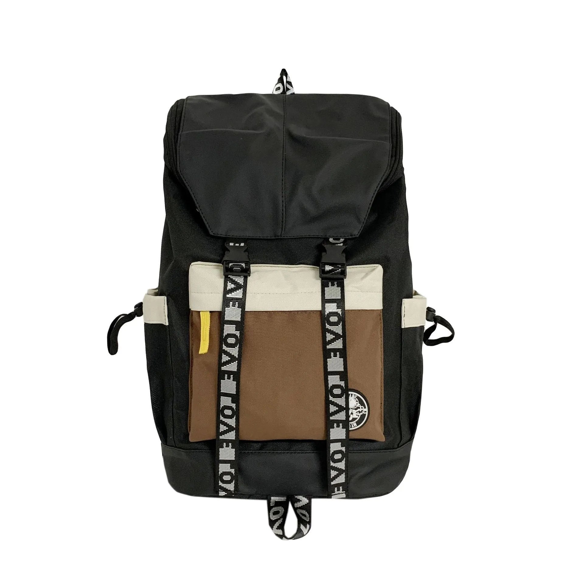 Oxford cloth backpack in black, green, or red with dimensions 32cm width, 46cm height, 17cm bottom thickness