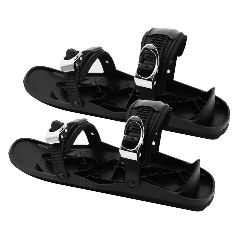 Mini short ski skates for snowboarding in black, featuring adjustable fixers and a 10 cm turning radius.