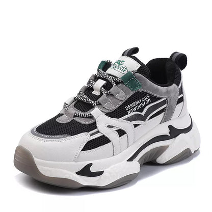 Thick-soled casual sports shoes in green and orange with leather and mesh upper