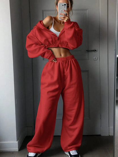 Long sleeve polyester sports sweater two-piece set showing coat and trousers in multiple colour options