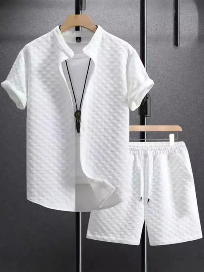 Jacquard short sleeve suit separates in chemical fibre blend polyester with shirt-style jacket and matching shorts