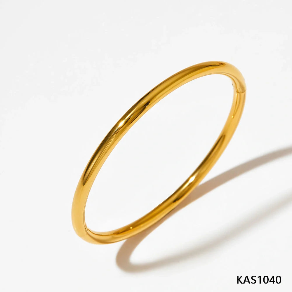 Elegant stainless steel electroplated women's bracelet with a simple design