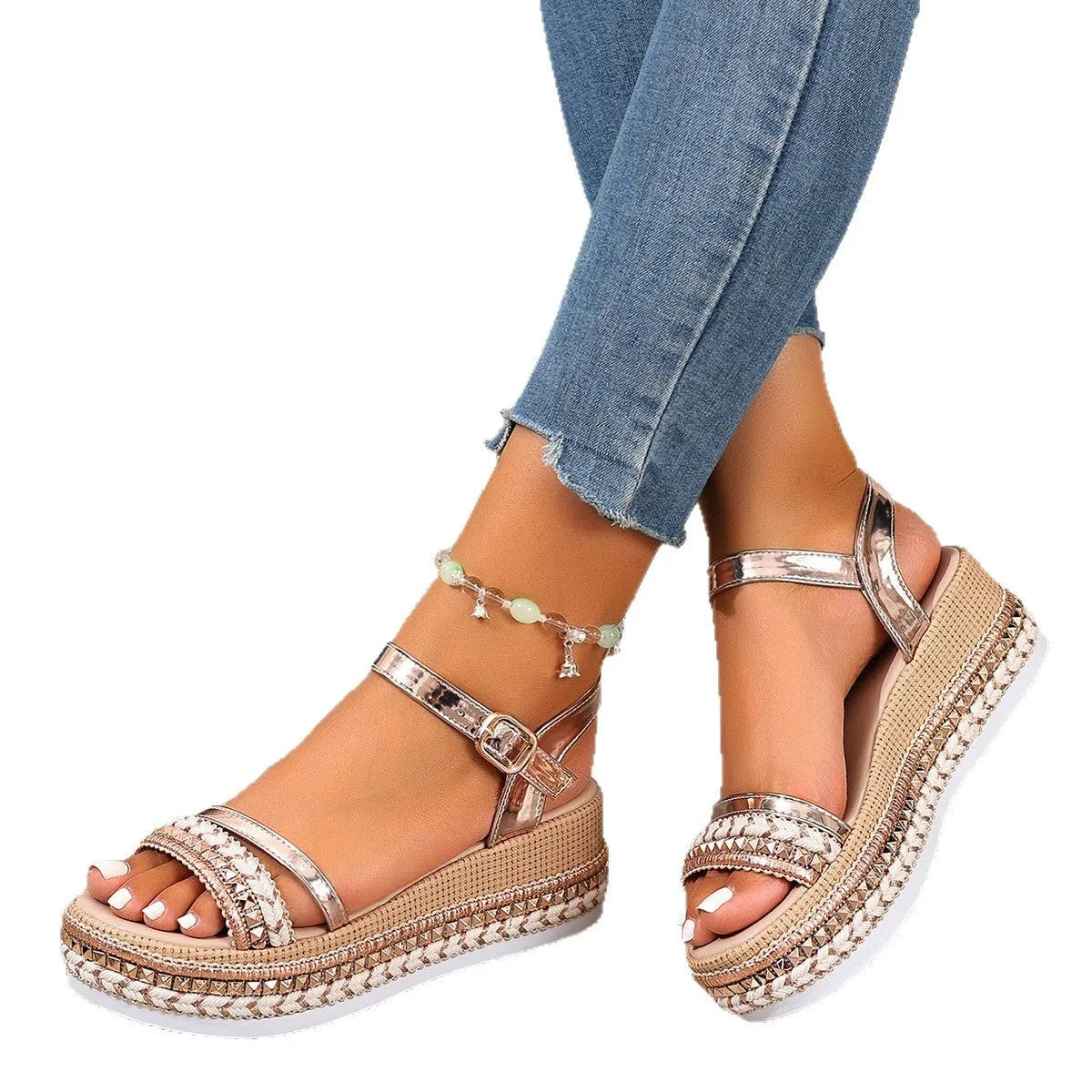 Gold-coloured women's wedge sandals with round toe and woven PU upper.