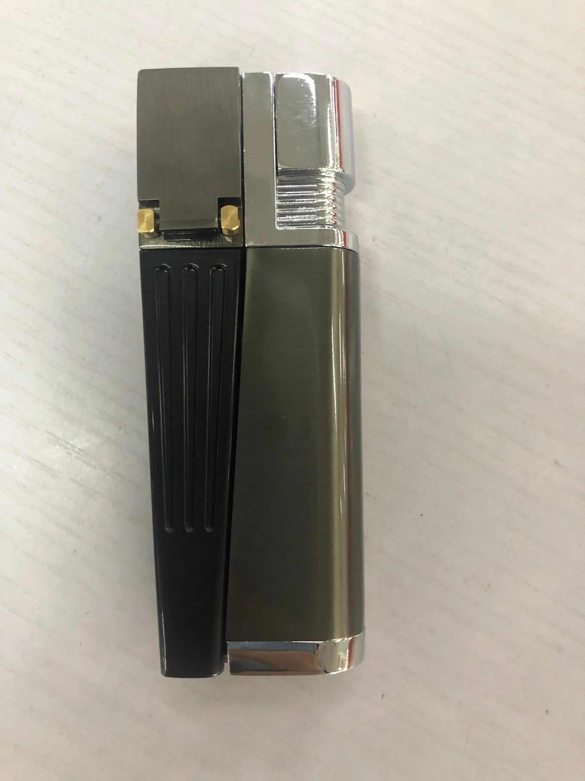 Foldable metal pipe lighter with stash compartment, eco-friendly and durable design