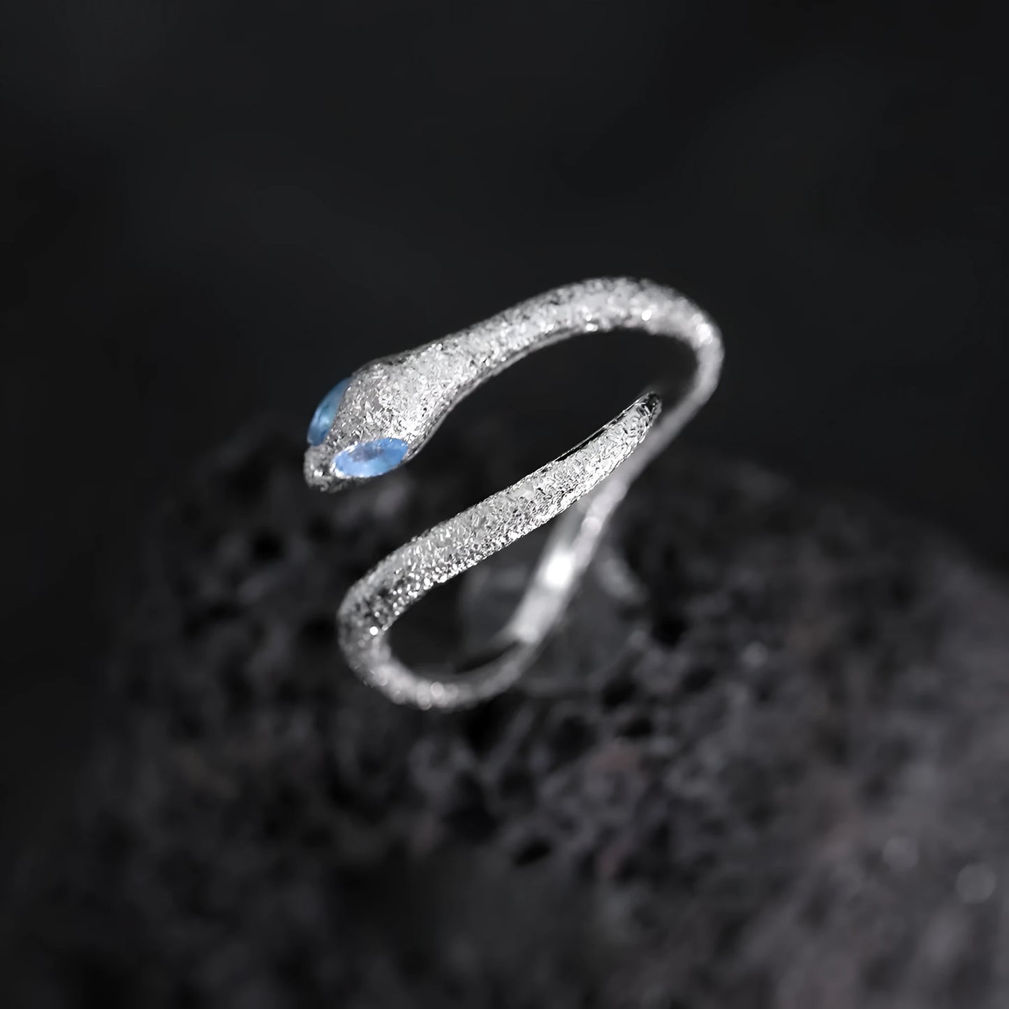 Cool Style Minority adjustable silver snake ring with platinum-colour finish on a hand, showing detailed modelling and open band.