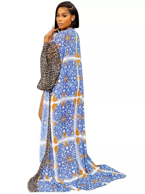 Three-piece shawl bikini shorts swimsuit in blue with long sleeve top