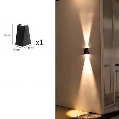 Solar outdoor corridor waterproof wall lamp in ABS with 2000mAh battery and IP66 rating for 6-12 hour LED lighting