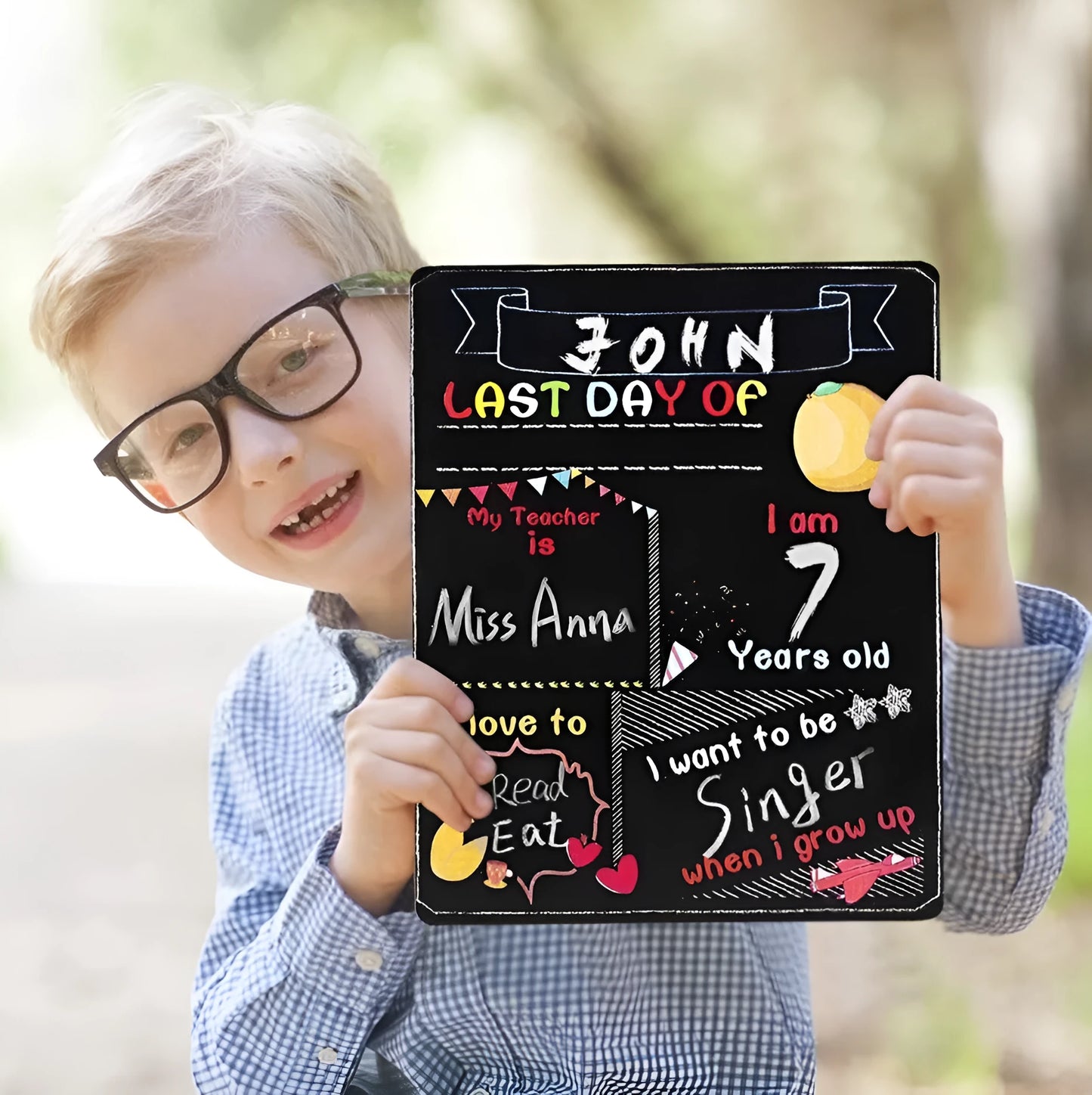 Wooden First Day Of School blackboard ornament with modern simplicity design on a density plate.
