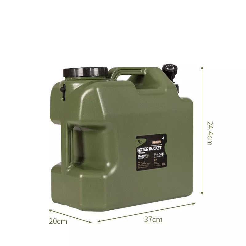 Army green portable water storage barrel with faucet, 18-liter capacity, square shape